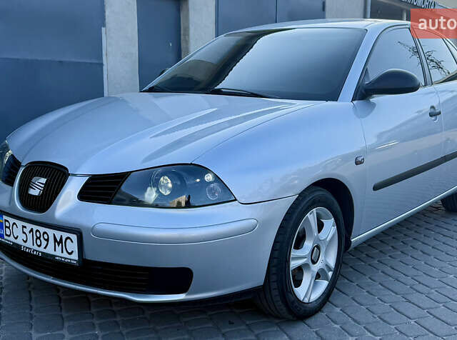 Серый Сеат Ибица, объемом двигателя 1.2 л и пробегом 151 тыс. км за 3500 $, фото 4 на Automoto.ua