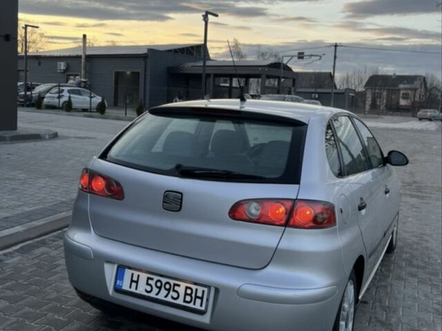 Серый Сеат Ибица, объемом двигателя 1.9 л и пробегом 173 тыс. км за 2000 $, фото 3 на Automoto.ua