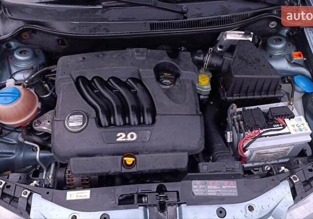 Серый Сеат Ибица, объемом двигателя 2 л и пробегом 140 тыс. км за 4400 $, фото 7 на Automoto.ua