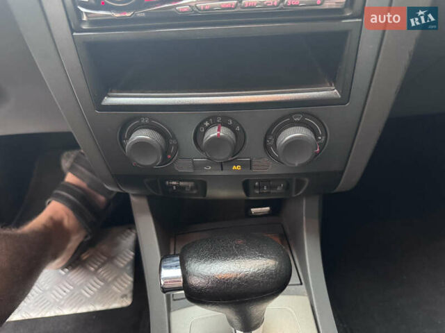 Сірий Сеат Ibiza, об'ємом двигуна 1.4 л та пробігом 184 тис. км за 4700 $, фото 18 на Automoto.ua