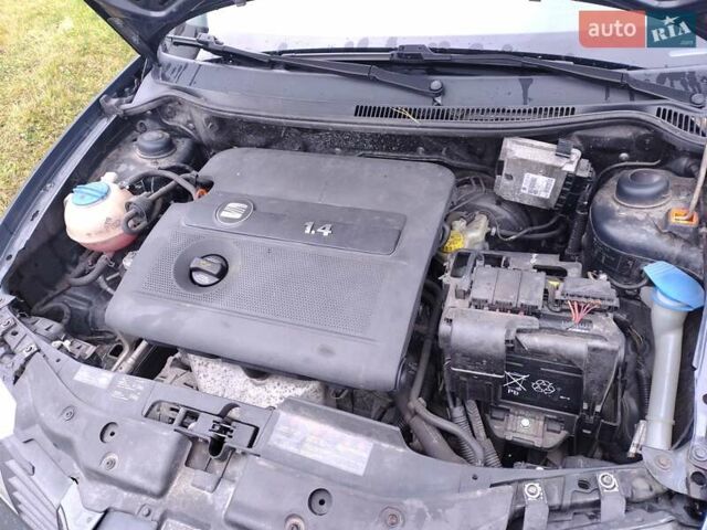 Сірий Сеат Ibiza, об'ємом двигуна 1.4 л та пробігом 247 тис. км за 4399 $, фото 4 на Automoto.ua