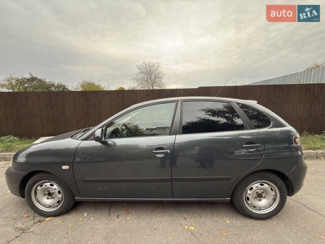 Серый Сеат Ибица, объемом двигателя 1.39 л и пробегом 170 тыс. км за 5000 $, фото 1 на Automoto.ua