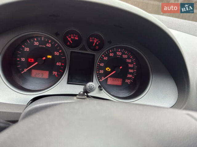 Серый Сеат Ибица, объемом двигателя 1.39 л и пробегом 170 тыс. км за 5000 $, фото 9 на Automoto.ua