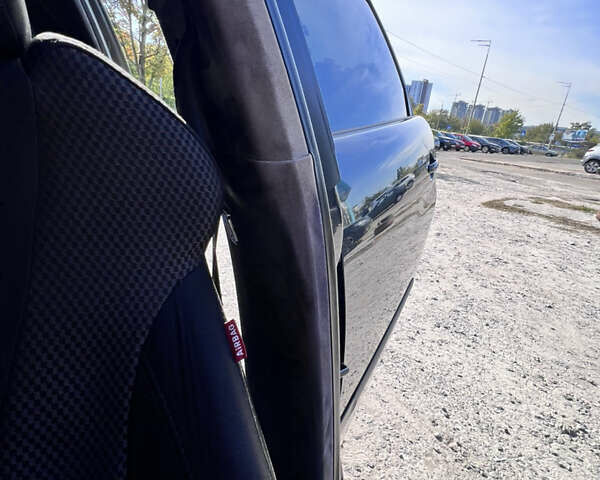 Серый Сеат Ибица, объемом двигателя 2 л и пробегом 261 тыс. км за 4200 $, фото 26 на Automoto.ua