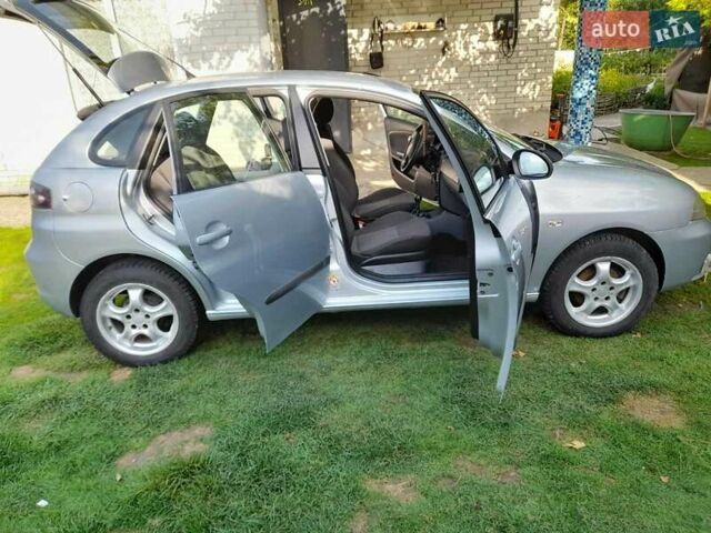 Серый Сеат Ибица, объемом двигателя 1.2 л и пробегом 130 тыс. км за 3499 $, фото 5 на Automoto.ua