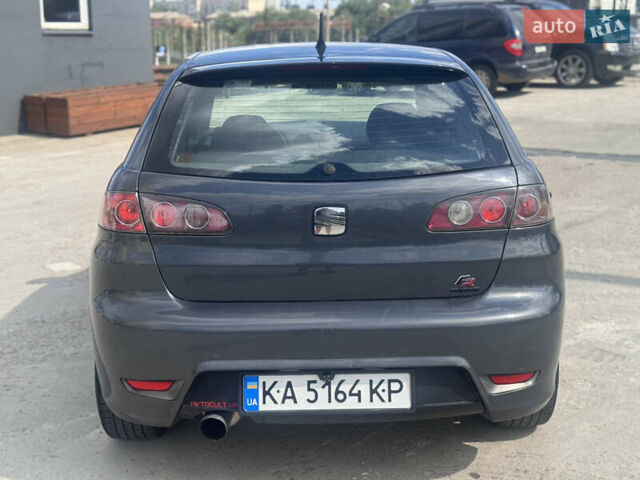 Серый Сеат Ибица, объемом двигателя 1.8 л и пробегом 270 тыс. км за 4300 $, фото 4 на Automoto.ua