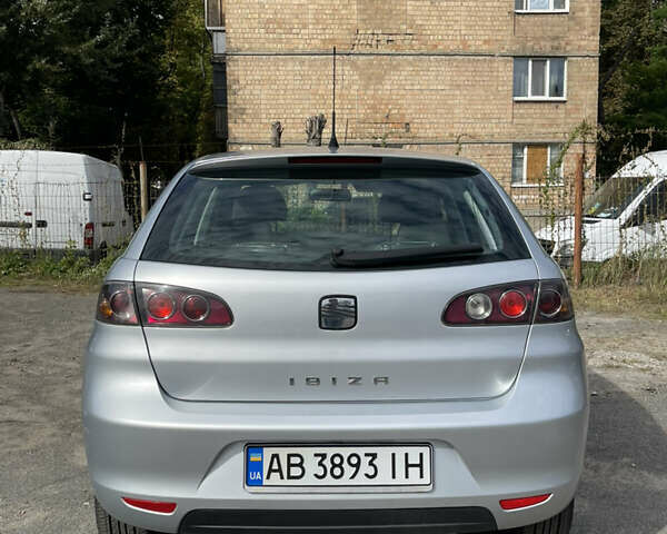 Сірий Сеат Ibiza, об'ємом двигуна 1.4 л та пробігом 184 тис. км за 4800 $, фото 1 на Automoto.ua