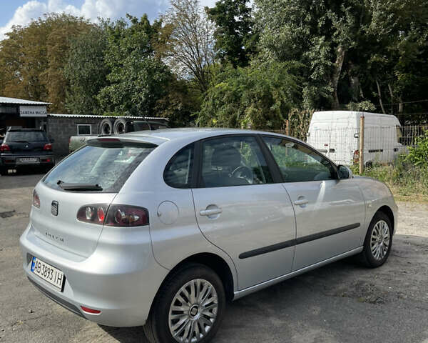 Сірий Сеат Ibiza, об'ємом двигуна 1.4 л та пробігом 184 тис. км за 4800 $, фото 2 на Automoto.ua