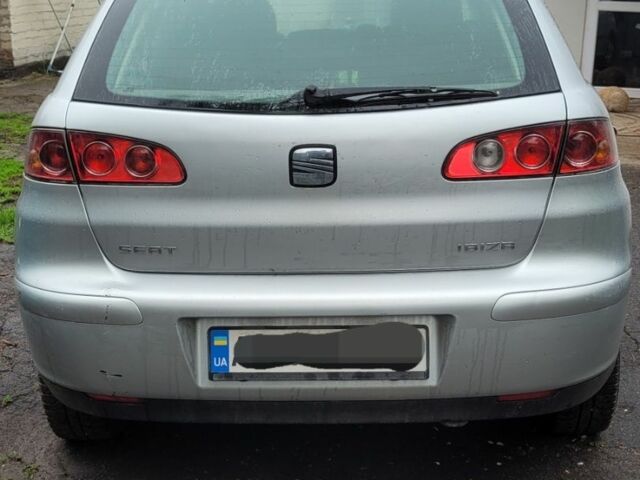 Серый Сеат Ибица, объемом двигателя 2 л и пробегом 174 тыс. км за 3200 $, фото 2 на Automoto.ua