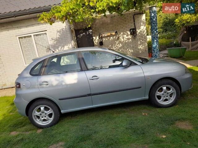 Серый Сеат Ибица, объемом двигателя 1.2 л и пробегом 130 тыс. км за 3499 $, фото 3 на Automoto.ua