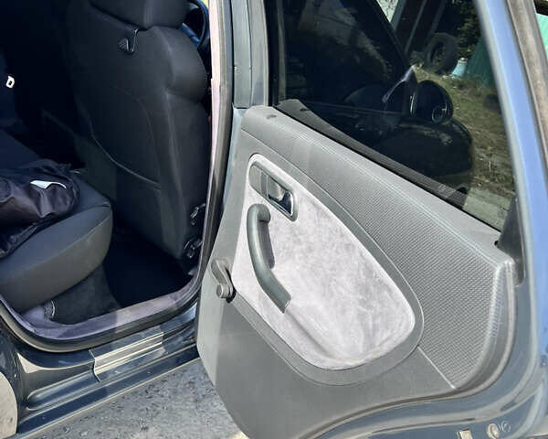 Серый Сеат Ибица, объемом двигателя 2 л и пробегом 261 тыс. км за 4200 $, фото 29 на Automoto.ua