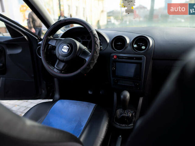 Серый Сеат Ибица, объемом двигателя 2 л и пробегом 258 тыс. км за 4600 $, фото 10 на Automoto.ua