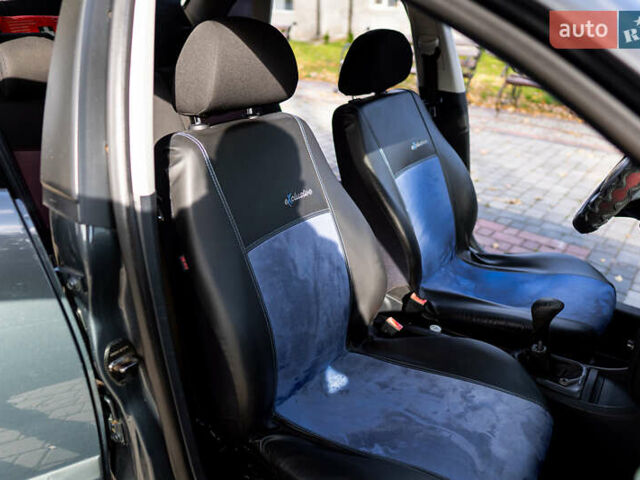 Серый Сеат Ибица, объемом двигателя 2 л и пробегом 258 тыс. км за 4600 $, фото 2 на Automoto.ua