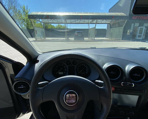 Сірий Сеат Ibiza, об'ємом двигуна 1.2 л та пробігом 152 тис. км за 3900 $, фото 10 на Automoto.ua