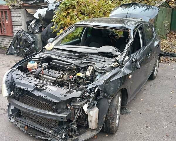 Сеат Ibiza 2008 у Вінниці на Automoto.ua Сірий Сеат Ibiza, об'ємом двигуна 1.6 л та пробігом 200 тис. км за 1900 $, фото 6 на Automoto.ua