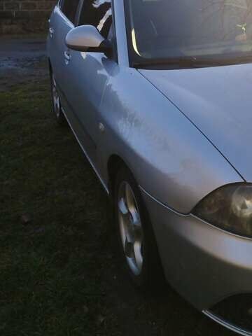 Серый Сеат Ибица, объемом двигателя 2 л и пробегом 324 тыс. км за 4300 $, фото 1 на Automoto.ua