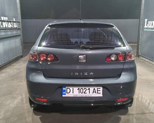 Серый Сеат Ибица, объемом двигателя 1.98 л и пробегом 156 тыс. км за 5300 $, фото 1 на Automoto.ua