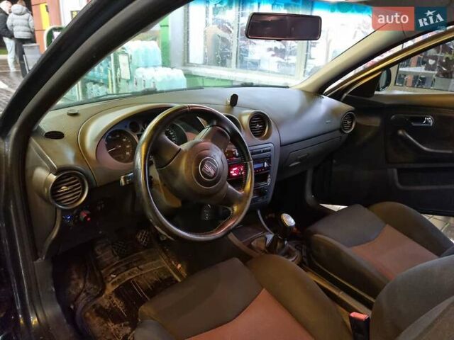 Серый Сеат Ибица, объемом двигателя 1.98 л и пробегом 156 тыс. км за 5300 $, фото 6 на Automoto.ua