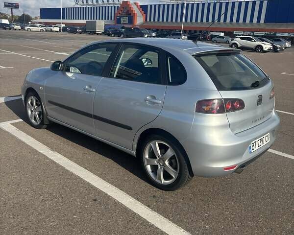 Сеат Ibiza 2008 у Одесі на Automoto.ua Сірий Сеат Ibiza, об'ємом двигуна 1.6 л та пробігом 92 тис. км за 4100 $, фото 3 на Automoto.ua