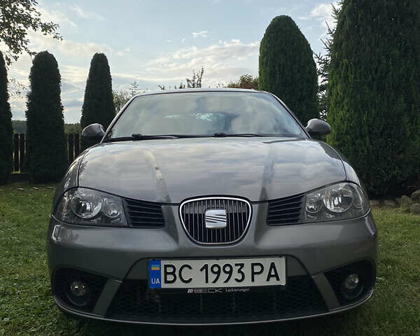 Сірий Сеат Ibiza, об'ємом двигуна 1.39 л та пробігом 192 тис. км за 4250 $, фото 1 на Automoto.ua