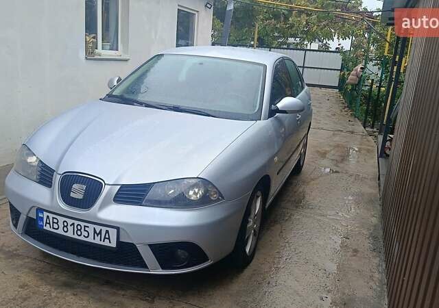 Сірий Сеат Ibiza, об'ємом двигуна 2 л та пробігом 284 тис. км за 3500 $, фото 7 на Automoto.ua