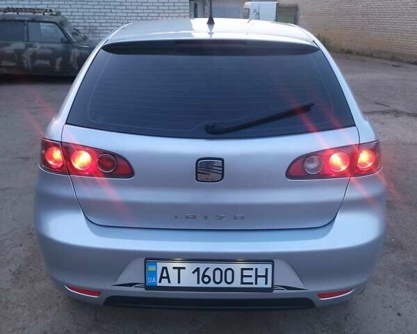 Сірий Сеат Ibiza, об'ємом двигуна 1.4 л та пробігом 190 тис. км за 4350 $, фото 14 на Automoto.ua