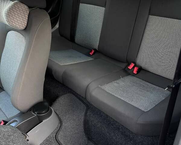 Серый Сеат Ибица, объемом двигателя 1.6 л и пробегом 234 тыс. км за 4550 $, фото 19 на Automoto.ua