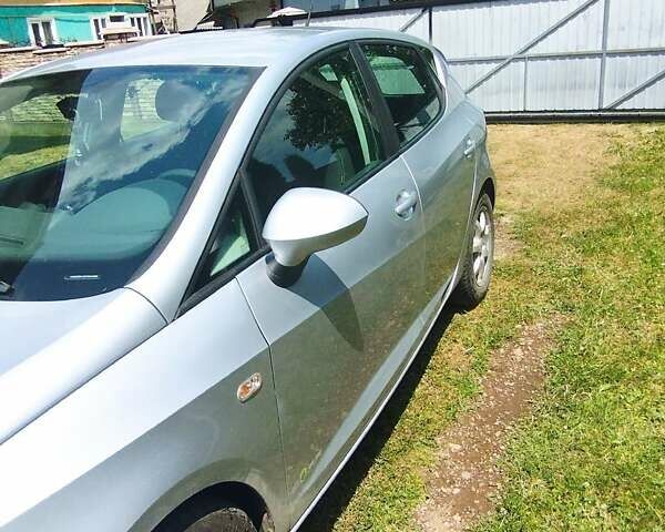 Серый Сеат Ибица, объемом двигателя 1.2 л и пробегом 204 тыс. км за 5200 $, фото 3 на Automoto.ua