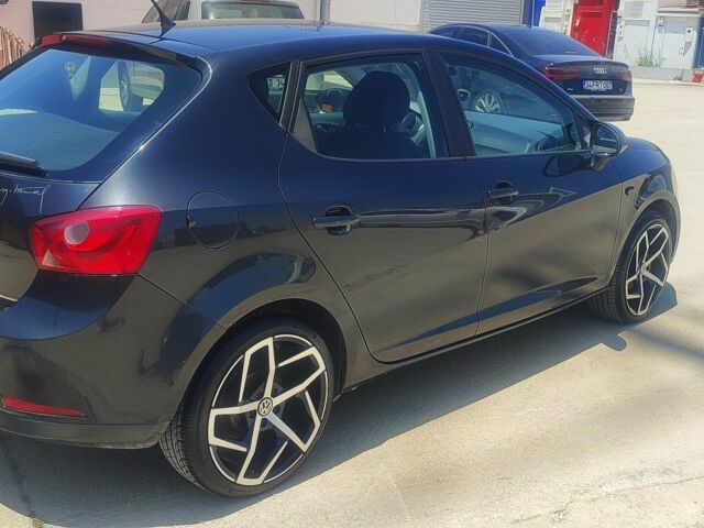 Сірий Сеат Ibiza, об'ємом двигуна 1.2 л та пробігом 230 тис. км за 5000 $, фото 2 на Automoto.ua