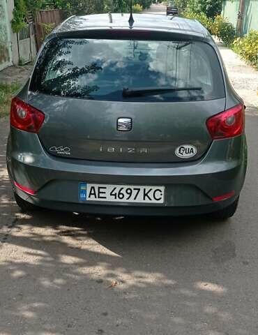 Серый Сеат Ибица, объемом двигателя 1.2 л и пробегом 212 тыс. км за 5000 $, фото 7 на Automoto.ua