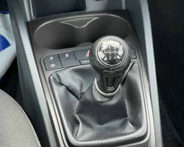 Сірий Сеат Ibiza, об'ємом двигуна 1.6 л та пробігом 177 тис. км за 9499 $, фото 17 на Automoto.ua