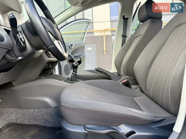 Сірий Сеат Ibiza, об'ємом двигуна 1.2 л та пробігом 169 тис. км за 5999 $, фото 26 на Automoto.ua