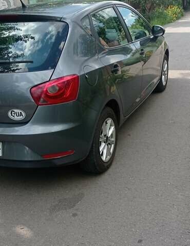 Серый Сеат Ибица, объемом двигателя 1.2 л и пробегом 212 тыс. км за 5000 $, фото 4 на Automoto.ua