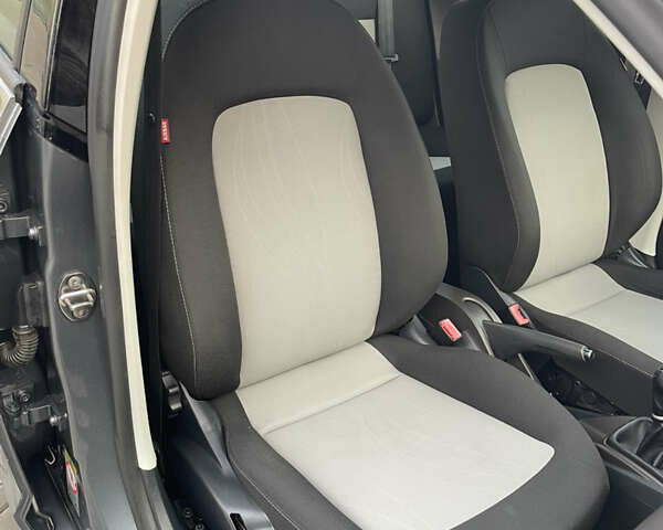 Сірий Сеат Ibiza, об'ємом двигуна 1.6 л та пробігом 177 тис. км за 9499 $, фото 20 на Automoto.ua
