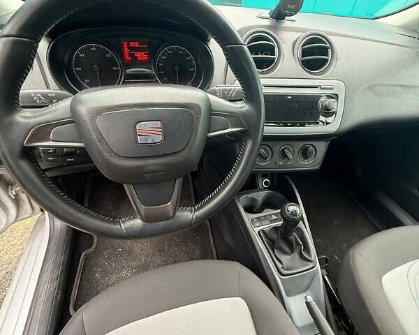 Серый Сеат Ибица, объемом двигателя 1.2 л и пробегом 190 тыс. км за 5000 $, фото 14 на Automoto.ua