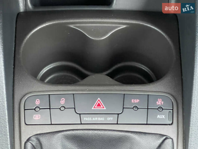 Сірий Сеат Ibiza, об'ємом двигуна 1.6 л та пробігом 177 тис. км за 9499 $, фото 18 на Automoto.ua