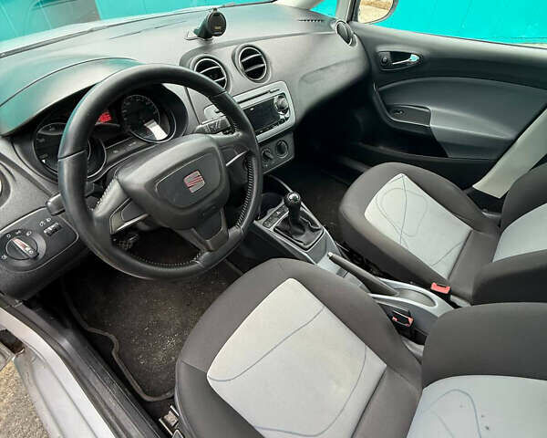 Серый Сеат Ибица, объемом двигателя 1.2 л и пробегом 190 тыс. км за 5000 $, фото 13 на Automoto.ua