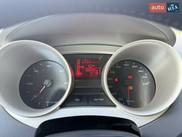 Сірий Сеат Ibiza, об'ємом двигуна 1.2 л та пробігом 169 тис. км за 5999 $, фото 28 на Automoto.ua