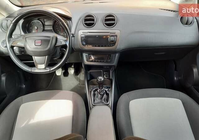Сірий Сеат Ibiza, об'ємом двигуна 1.2 л та пробігом 207 тис. км за 6000 $, фото 36 на Automoto.ua