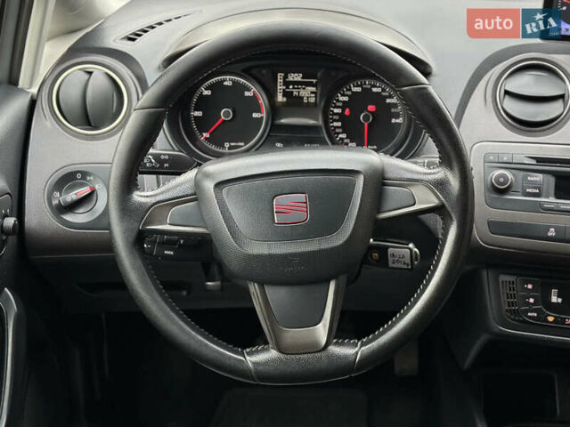 Серый Сеат Ибица, объемом двигателя 1.2 л и пробегом 142 тыс. км за 7700 $, фото 30 на Automoto.ua