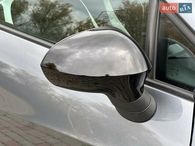 Серый Сеат Ибица, объемом двигателя 1.4 л и пробегом 197 тыс. км за 9999 $, фото 10 на Automoto.ua