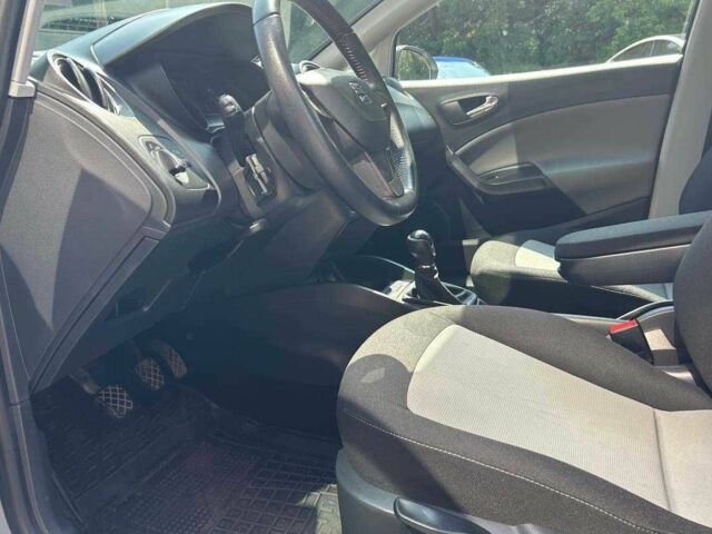 Серый Сеат Ибица, объемом двигателя 1.2 л и пробегом 234 тыс. км за 7500 $, фото 7 на Automoto.ua