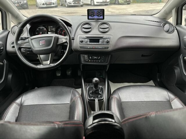 Сірий Сеат Ibiza, об'ємом двигуна 1.2 л та пробігом 142 тис. км за 7700 $, фото 13 на Automoto.ua