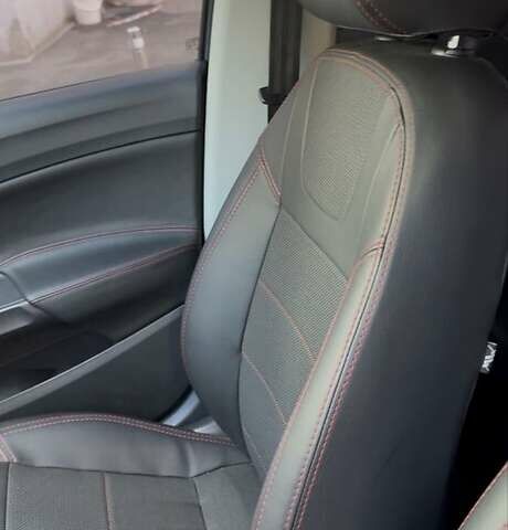 Серый Сеат Ибица, объемом двигателя 1.4 л и пробегом 240 тыс. км за 5500 $, фото 7 на Automoto.ua