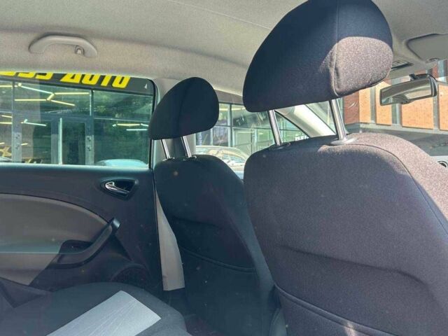 Серый Сеат Ибица, объемом двигателя 1.2 л и пробегом 234 тыс. км за 7500 $, фото 16 на Automoto.ua