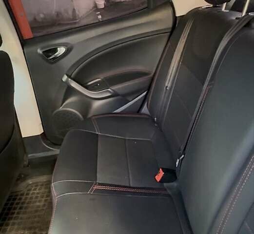 Серый Сеат Ибица, объемом двигателя 1.4 л и пробегом 240 тыс. км за 5500 $, фото 5 на Automoto.ua