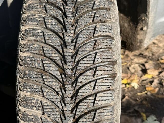 Сеат Ibiza 2013 у Софіївська Борщагівка на Automoto.ua Сірий Сеат Ibiza, об'ємом двигуна 1.4 л та пробігом 240 тис. км за 5600 $, фото 7 на Automoto.ua