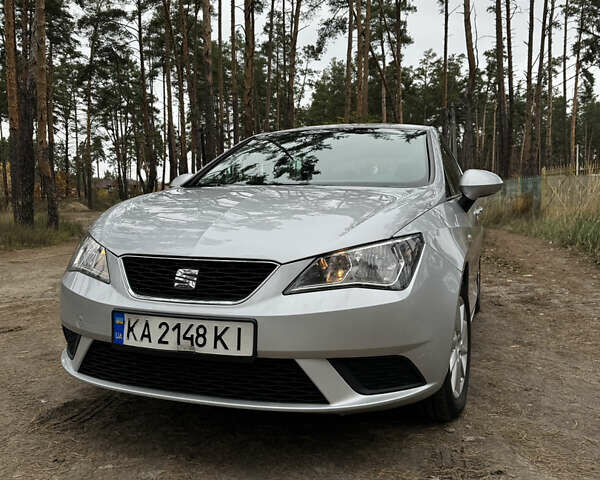 Серый Сеат Ибица, объемом двигателя 1.2 л и пробегом 146 тыс. км за 7200 $, фото 2 на Automoto.ua