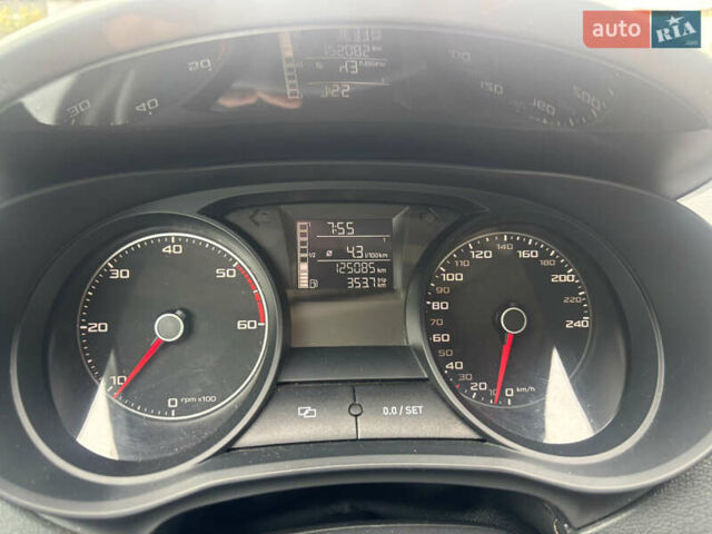 Сірий Сеат Ibiza, об'ємом двигуна 1.2 л та пробігом 125 тис. км за 7300 $, фото 6 на Automoto.ua