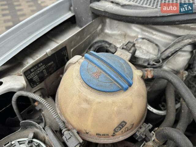 Серый Сеат Ибица, объемом двигателя 1.2 л и пробегом 164 тыс. км за 6500 $, фото 35 на Automoto.ua